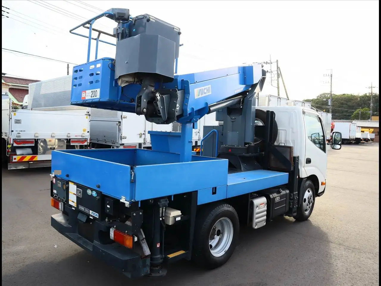 日野 デュトロ 小型 高所・建柱車 高所作業車 2RG-XZU600Xの中古トラック画像3