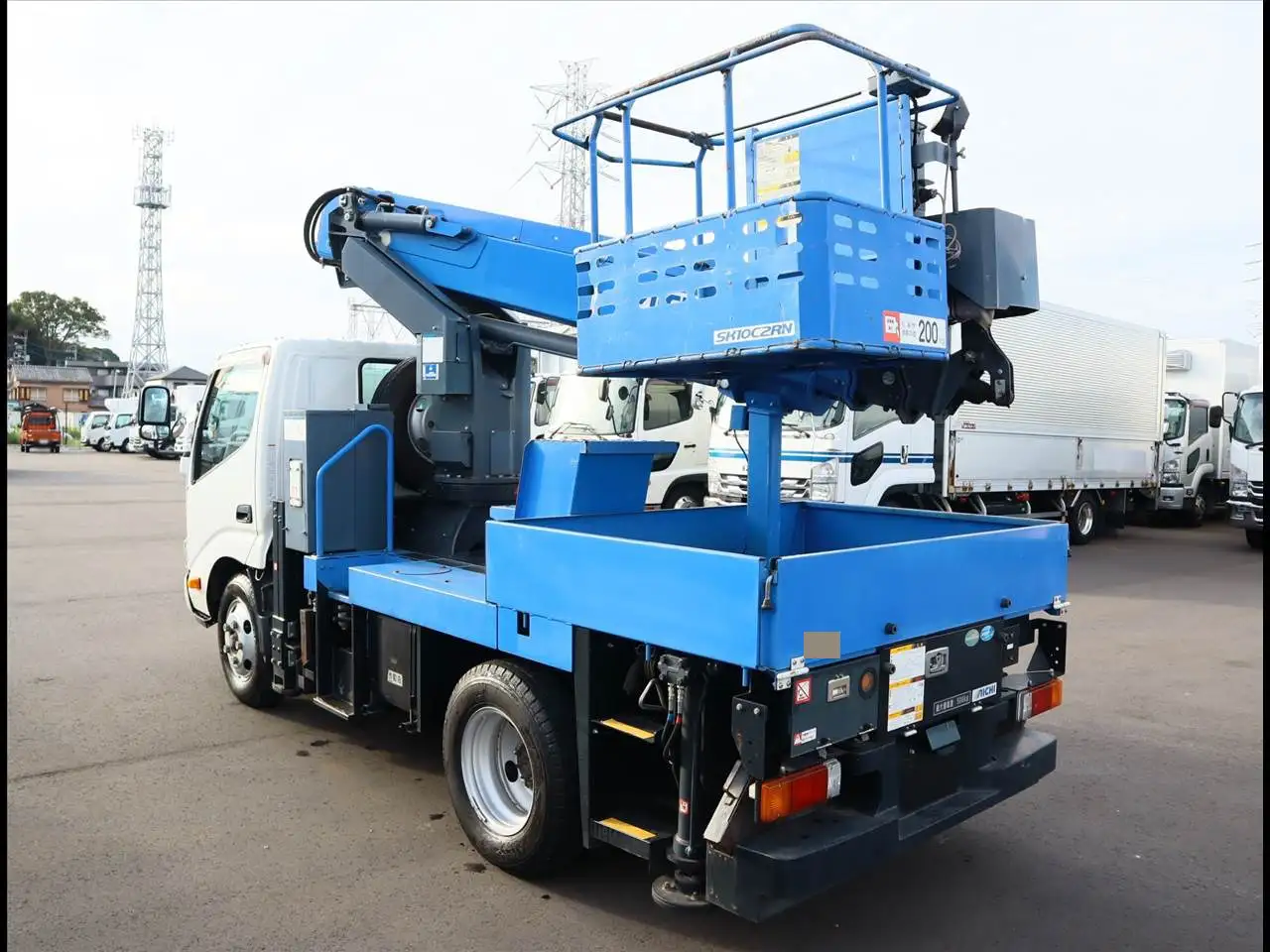 日野 デュトロ 小型 高所・建柱車 高所作業車 2RG-XZU600Xの中古トラック画像4