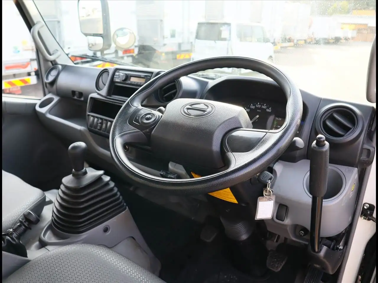 日野 デュトロ 小型 高所・建柱車 高所作業車 2RG-XZU600Xの中古トラック画像13