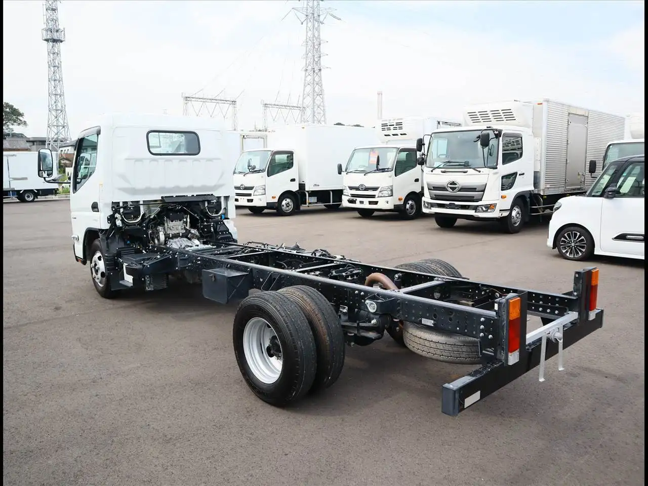 三菱 キャンター 小型 シャーシ 2RG-FEA20 R4の中古トラック画像5
