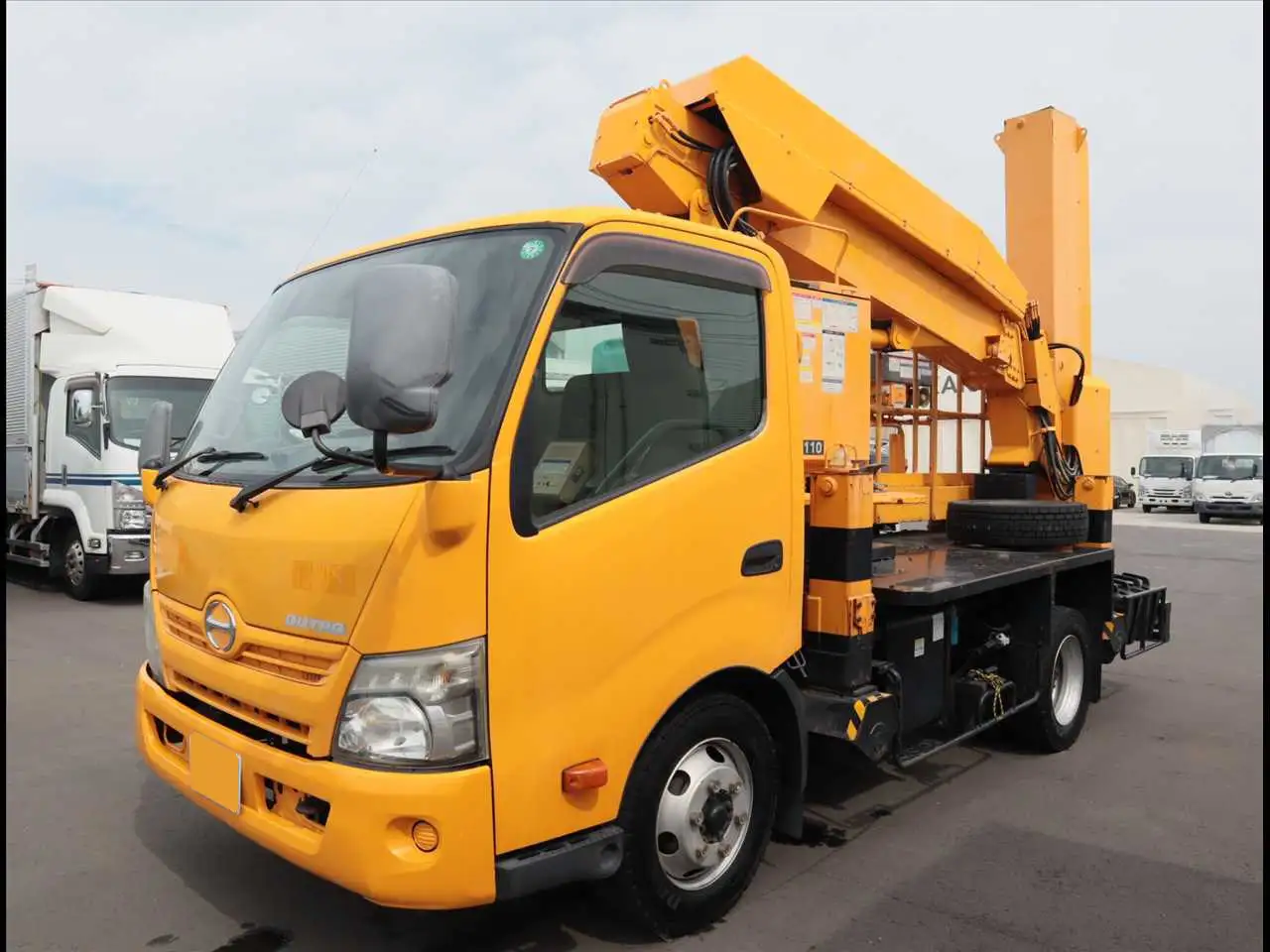 日野 デュトロ 小型 高所・建柱車 高所作業車 SDG-XZU700X の中古トラック【車両No.197558】