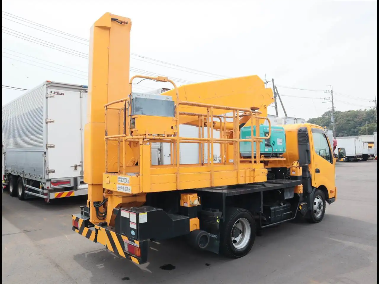 日野 デュトロ 小型 高所・建柱車 高所作業車 SDG-XZU700Xの中古トラック画像3