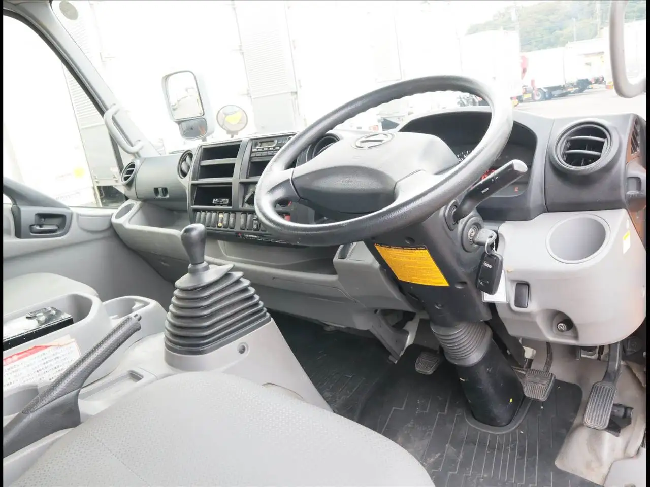 日野 デュトロ 小型 高所・建柱車 高所作業車 SDG-XZU700Xの中古トラック画像13