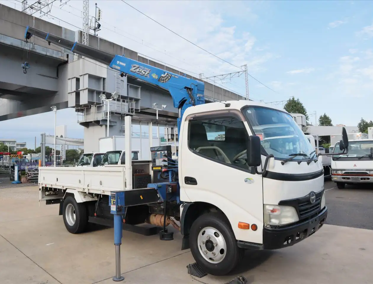 日野 デュトロ 小型 クレーン付 4段 ラジコンの中古トラック画像2