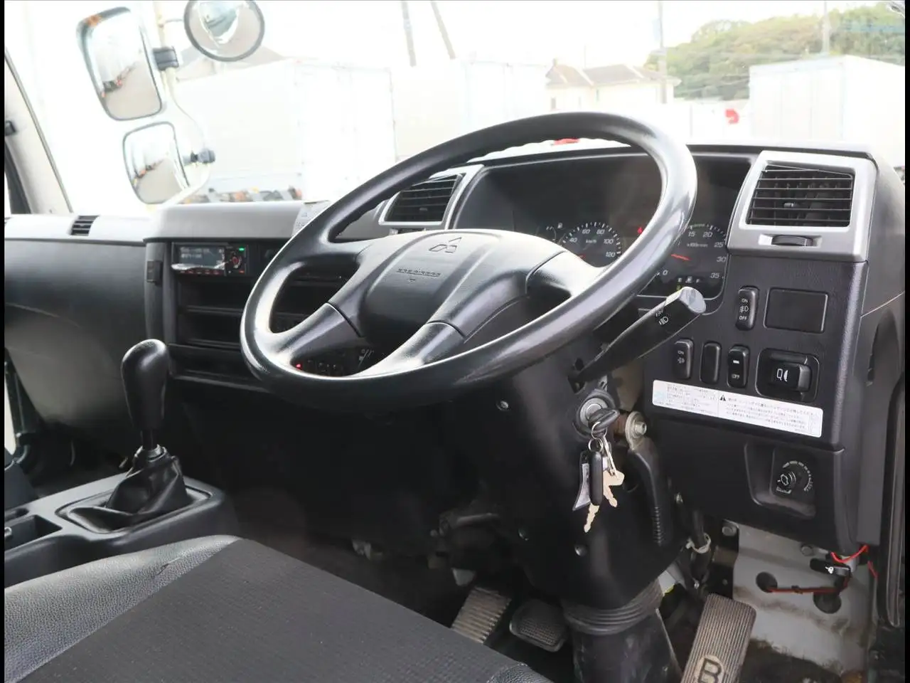 三菱 ファイター 中型/増トン ウイング パワーゲート エアサスの中古トラック画像12