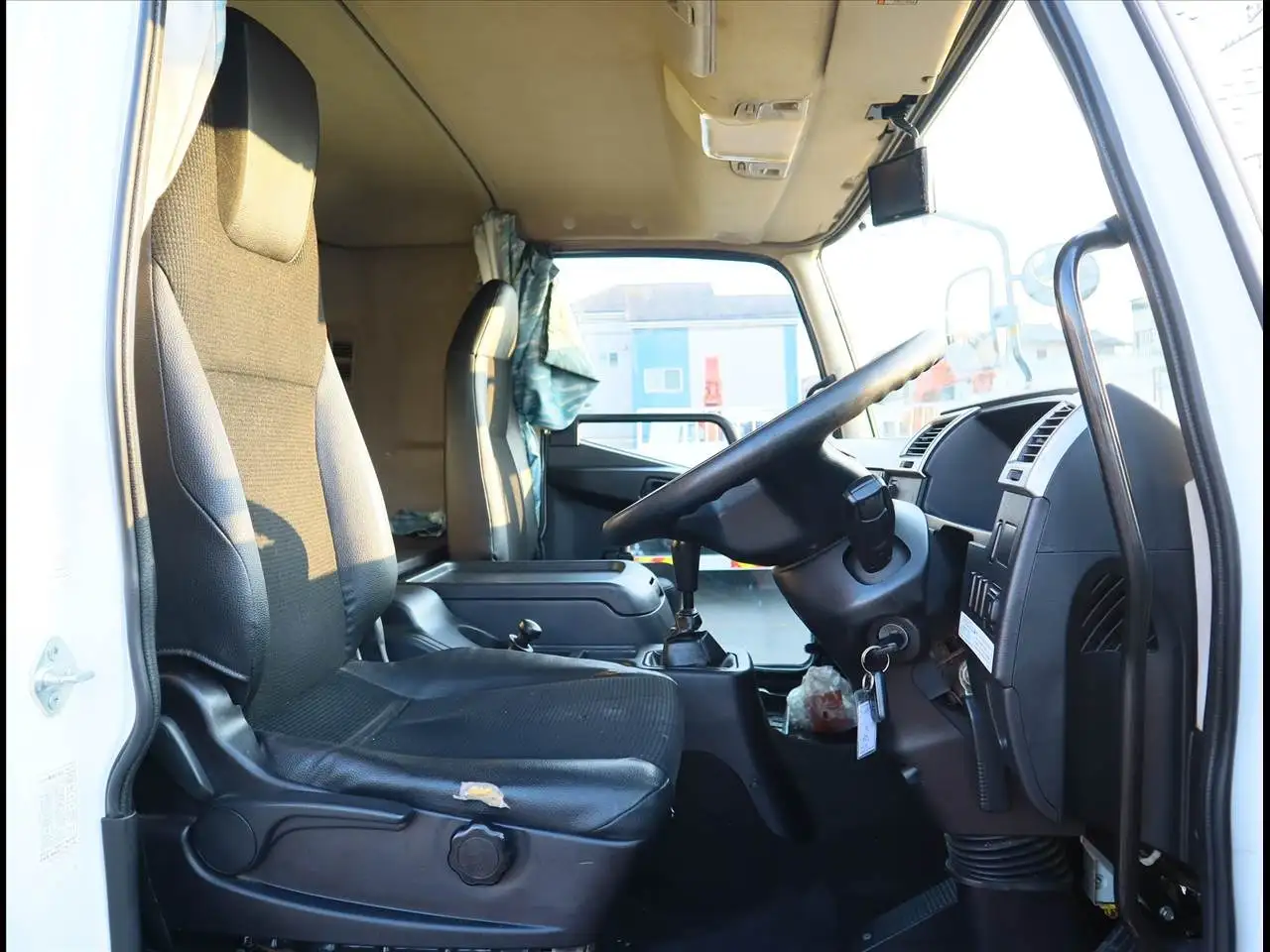 三菱 ファイター 中型/増トン ウイング ベッド 2KG-FK62Fの中古トラック画像10