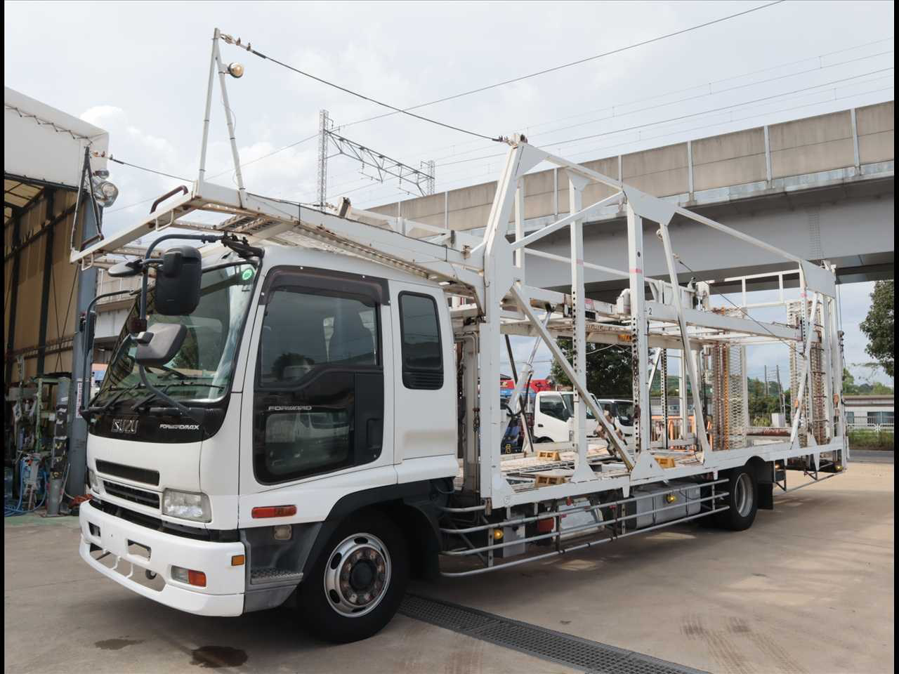 いすゞ フォワード 中型/増トン 車両重機運搬 キャリアカー
