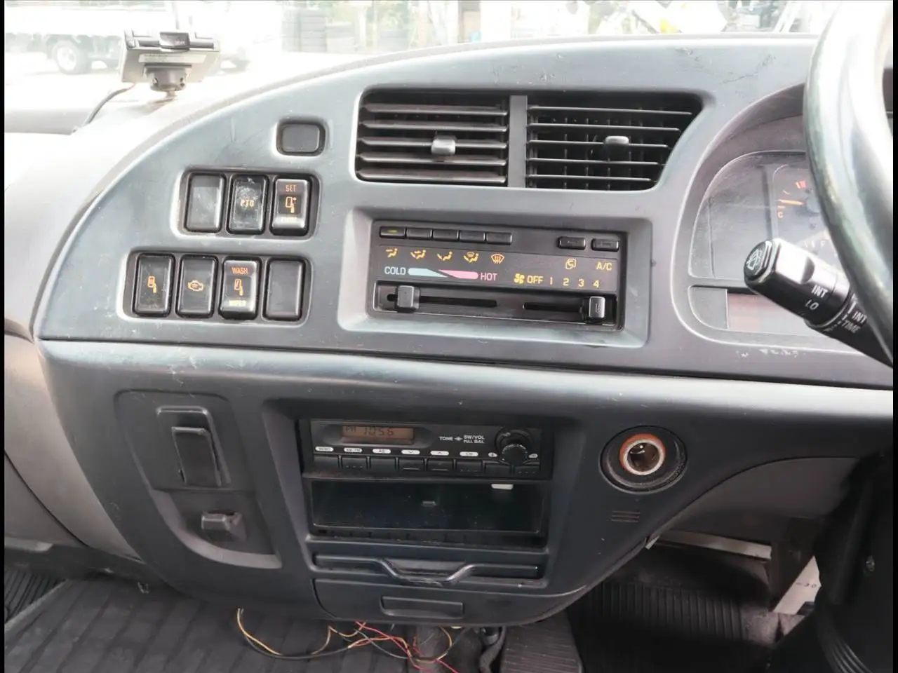 いすゞ フォワード 中型/増トン 車両重機運搬 ラジコン ウインチの中古トラック画像14