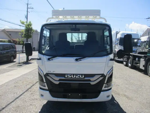 いすゞ エルフ 小型 平ボディ 2RG-NLR88AC R5の中古トラック画像2