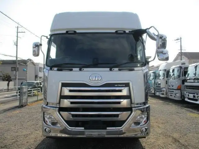 日産UD クオン 大型 トラクター ハイルーフ 1デフの中古トラック画像2
