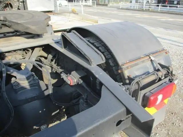 日産UD クオン 大型 トラクター ハイルーフ 1デフの中古トラック画像12