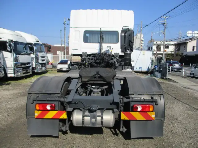 日産UD クオン 大型 トラクター ハイルーフ 1デフの中古トラック画像5