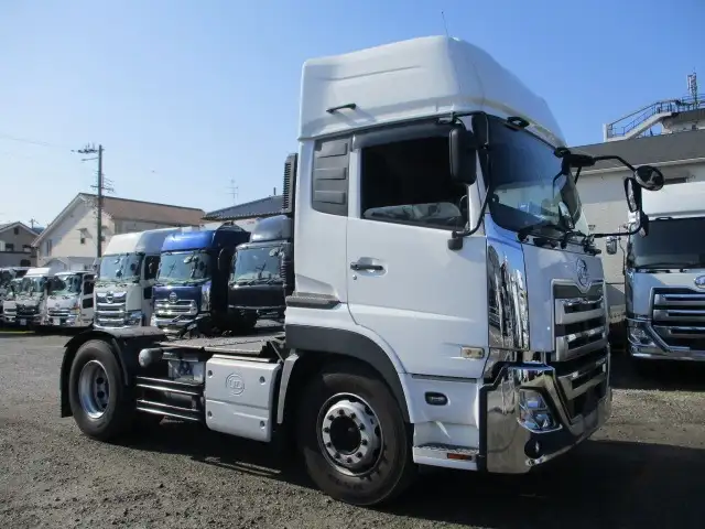 日産UD クオン 大型 トラクター ハイルーフ 1デフの中古トラック画像3