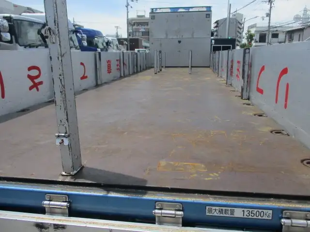 日野 プロフィア 大型 平ボディ 床鉄板 アルミブロックの中古トラック画像8