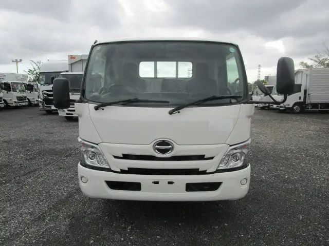 日野 デュトロ 小型 平ボディ 2RG-XZU710M R2の中古トラック画像2