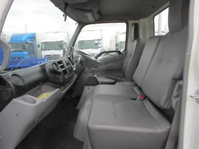 日野 デュトロ 小型 平ボディ 2RG-XZU710M R2の中古トラック画像14