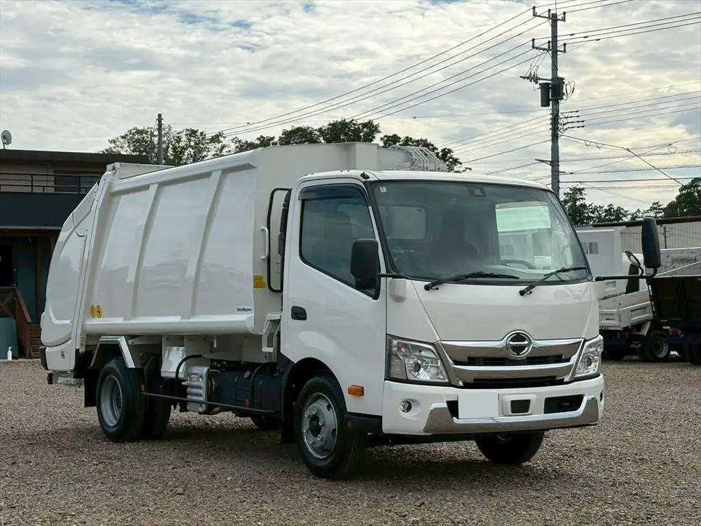 日野 デュトロ 小型 パッカー車 プレス式 2KG-XZU710Mの中古トラック画像2