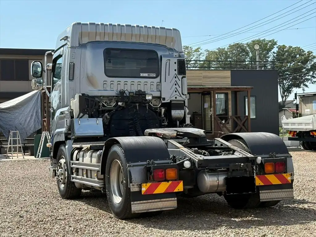 いすゞ ギガ 大型 トラクター ハイルーフ 1デフの中古トラック画像6