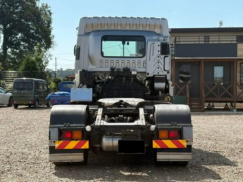 いすゞ ギガ 大型 トラクター ハイルーフ 1デフの中古トラック画像5