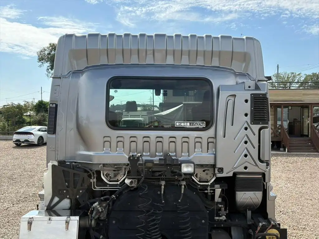 いすゞ ギガ 大型 トラクター ハイルーフ 1デフの中古トラック画像7