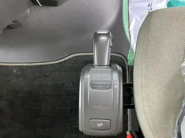 ボルボ トラック 大型 トラクター ハイルーフ 1デフの中古トラック画像13