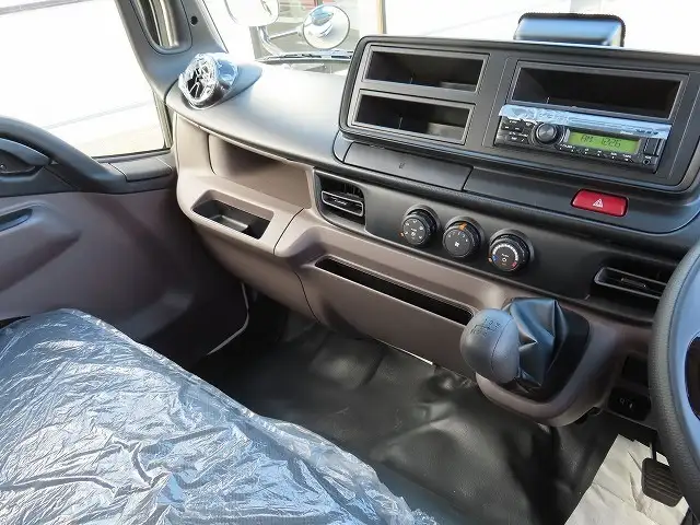 三菱 キャンター 小型 パッカー車 巻き込み式 2RG-FEAV0の中古トラック画像16