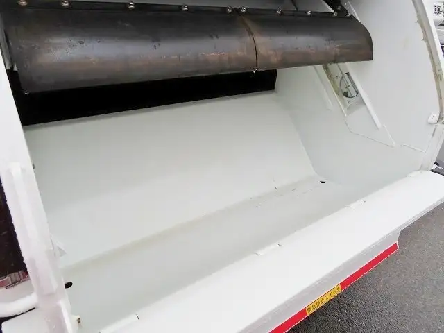 三菱 キャンター 小型 パッカー車 プレス式 2RG-FEAV0の中古トラック画像6
