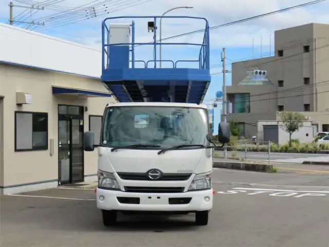 日野 デュトロ 小型 高所・建柱車 高所作業車 SDG-XZU720Mの中古トラック画像2