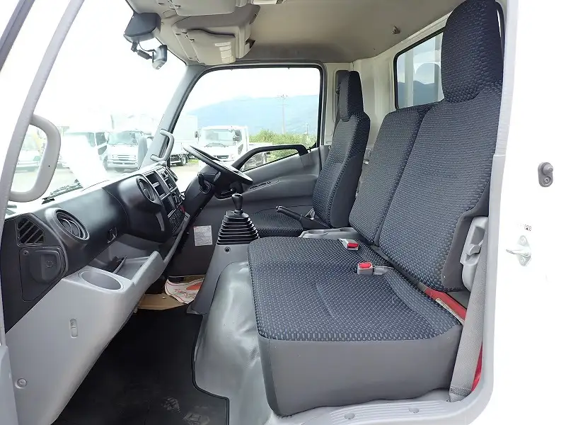 日野 デュトロ 小型 平ボディ 2RG-XZC710M R2の中古トラック画像11