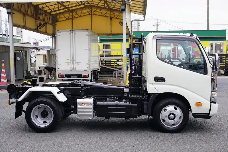 日野 デュトロ 小型 アームロール ツインホイスト 2KG-XZU605Mの中古トラック画像2