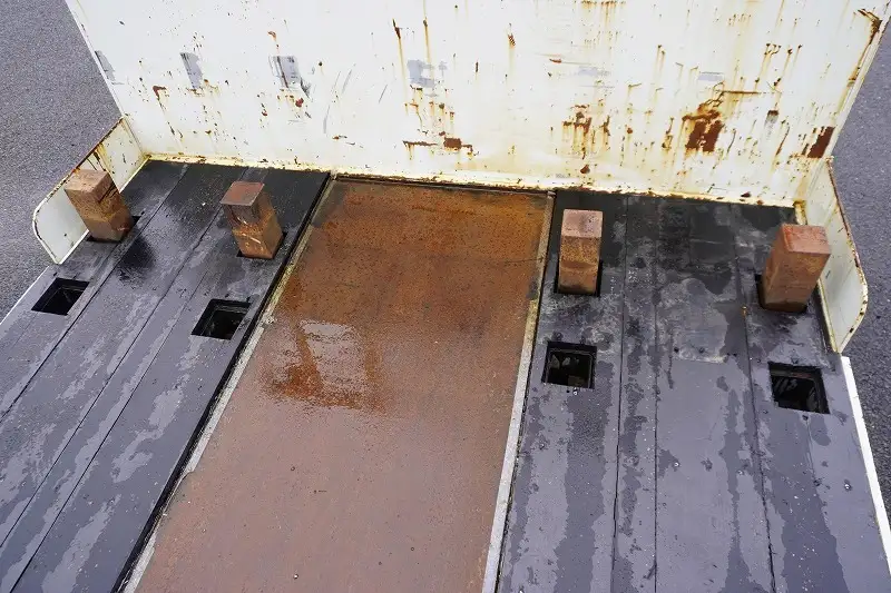 いすゞ フォワード 中型/増トン 車両重機運搬 ベッド カスタムの中古トラック画像6