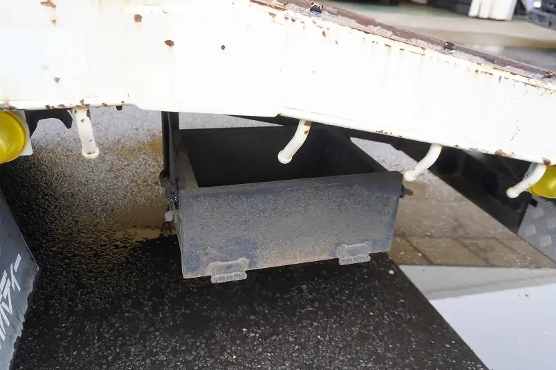 いすゞ フォワード 中型/増トン 車両重機運搬 ベッド カスタムの中古トラック画像16