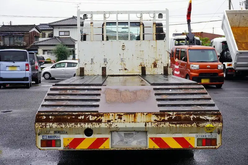 いすゞ フォワード 中型/増トン 車両重機運搬 ベッド カスタムの中古トラック画像3