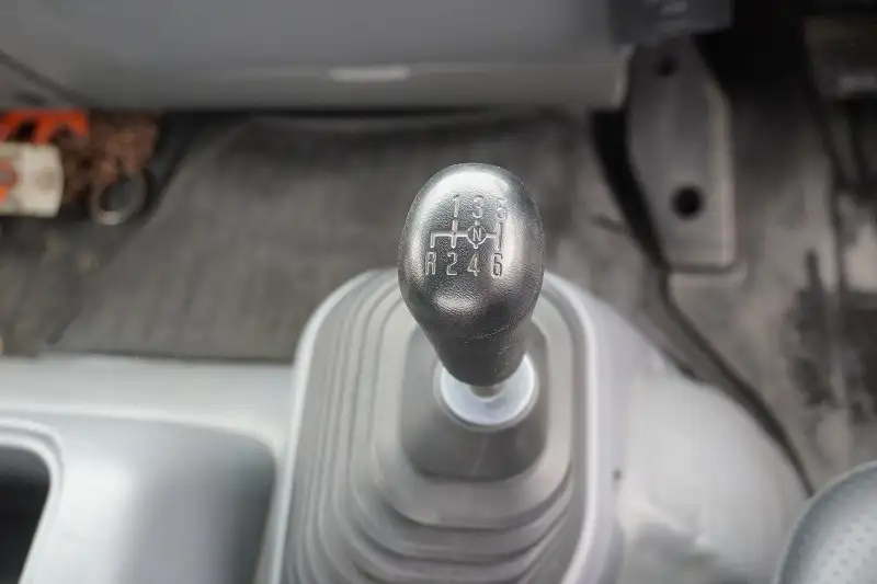 いすゞ フォワード 中型/増トン 車両重機運搬 ベッド カスタムの中古トラック画像14