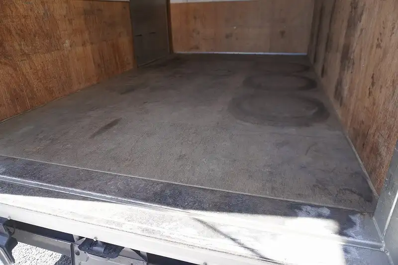 トヨタ トヨエース 小型 アルミバン パワーゲート サイドドアの中古トラック画像6