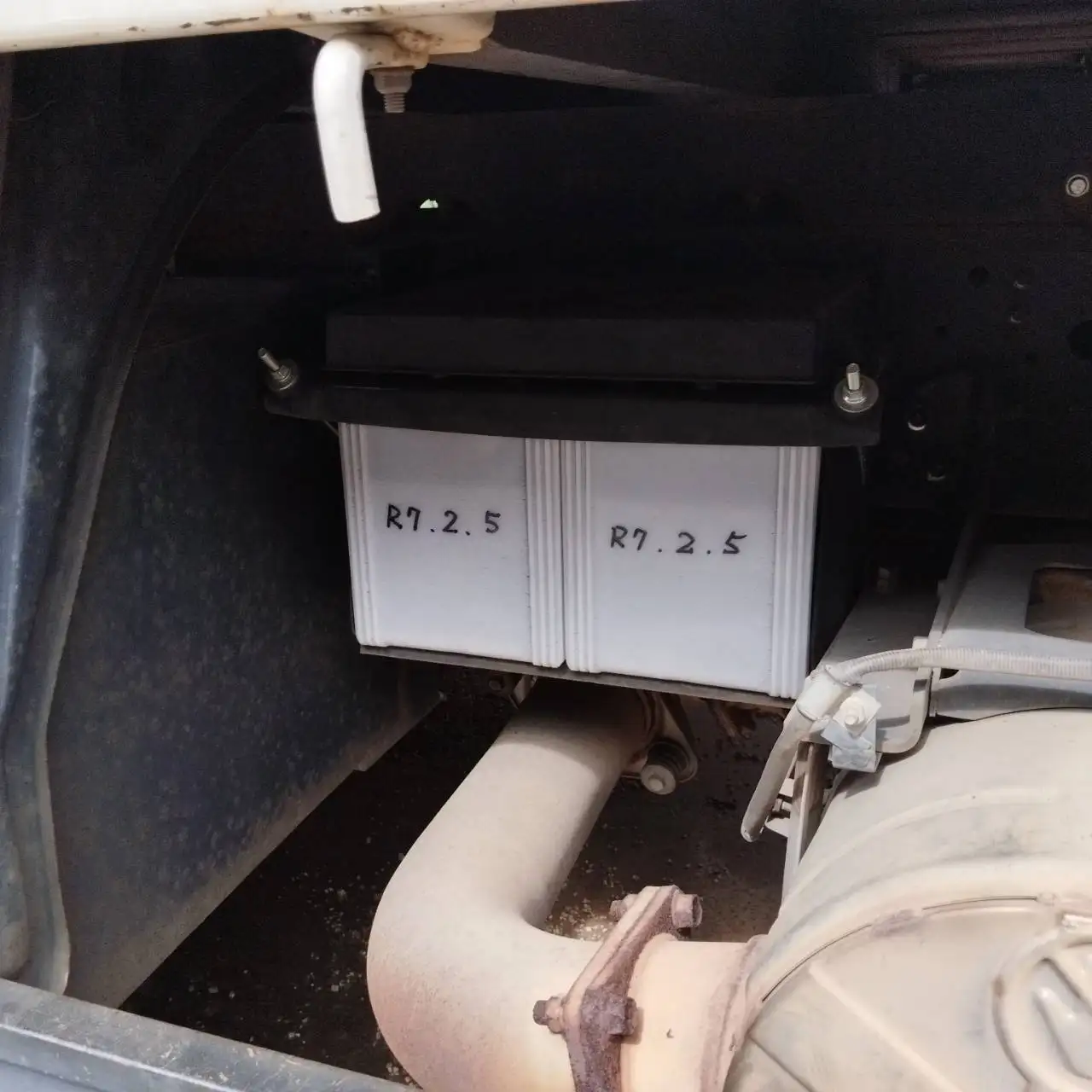三菱 ファイター 中型/増トン クレーン付 4段 ラジコンの中古トラック画像15