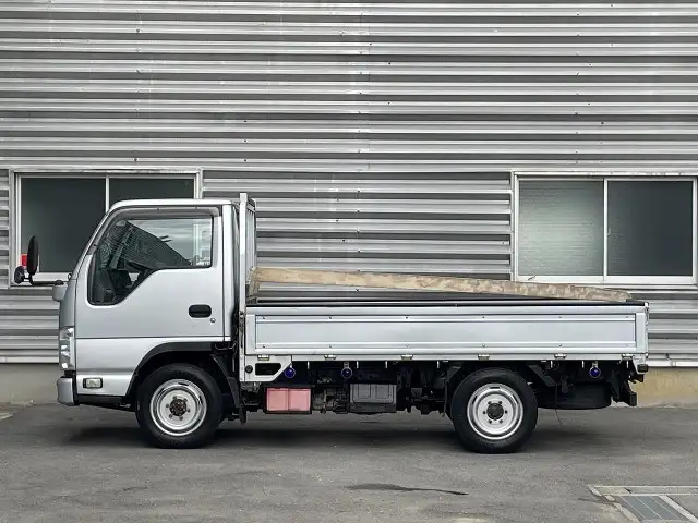 いすゞ エルフ 小型 平ボディ BKG-NHS85A H22の中古トラック画像3