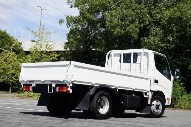 日野 デュトロ 小型 平ボディ TKG-XZU605M H29の中古トラック画像2