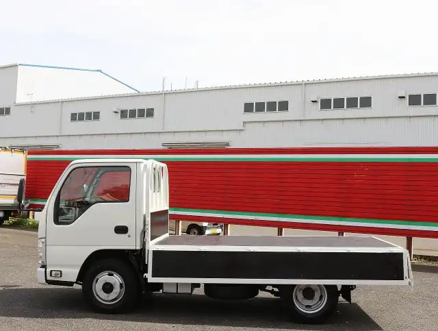 いすゞ エルフ 小型 平ボディ TPG-NJR85A H31/R1の中古トラック画像4