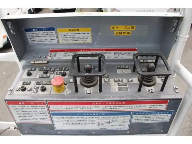 いすゞ エルフ 小型 高所・建柱車 高所作業車 の中古トラック画像8