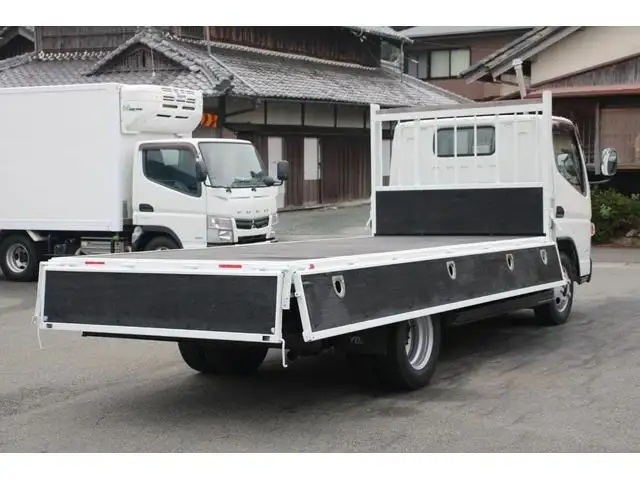 三菱 キャンター 小型 平ボディ  H26の中古トラック画像4