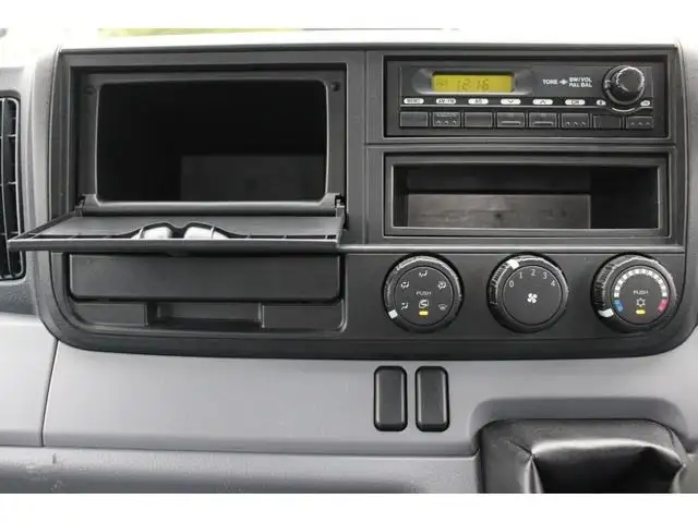 三菱 キャンター 小型 平ボディ  H26の中古トラック画像11