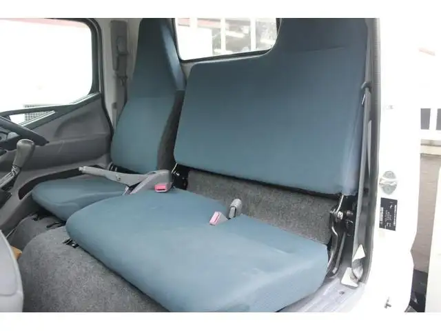 三菱 キャンター 小型 平ボディ  H26の中古トラック画像9