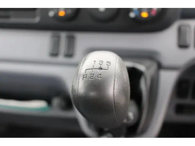 三菱 キャンター 小型 平ボディ  H26の中古トラック画像13