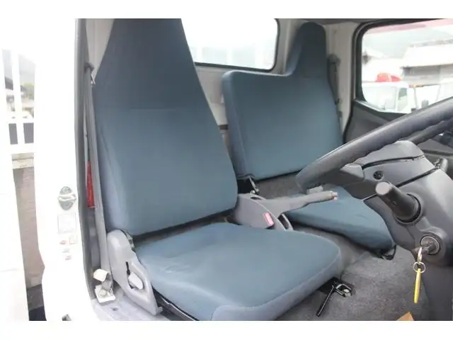 三菱 キャンター 小型 平ボディ  H26の中古トラック画像8