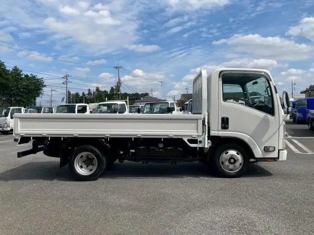 三菱 キャンター 小型 平ボディ  H22の中古トラック画像2
