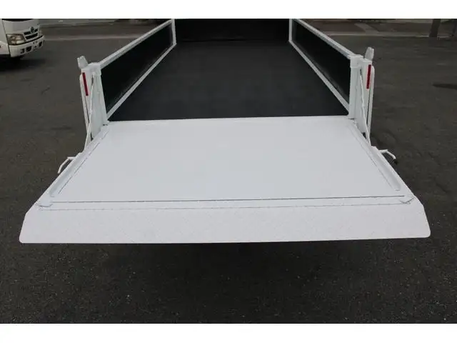 三菱 キャンター 小型 平ボディ Wキャブ パワーゲートの中古トラック画像6