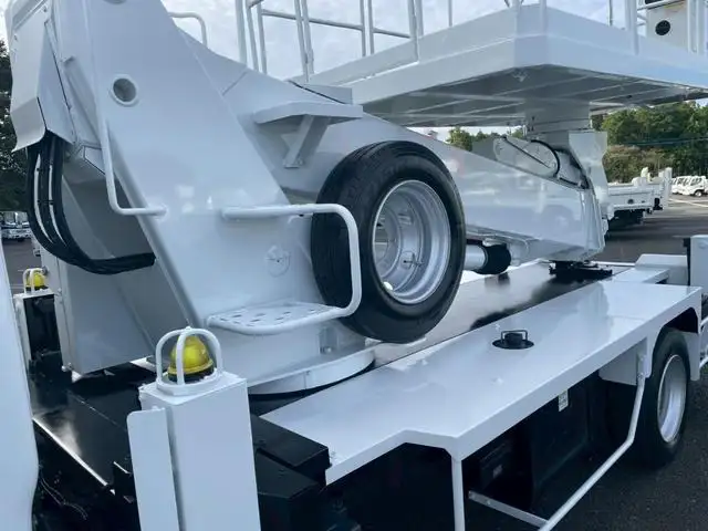 いすゞ エルフ 小型 高所・建柱車 高所作業車 の中古トラック画像5