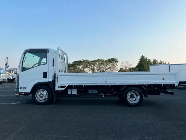 いすゞ エルフ 小型 平ボディ  H28の中古トラック画像3