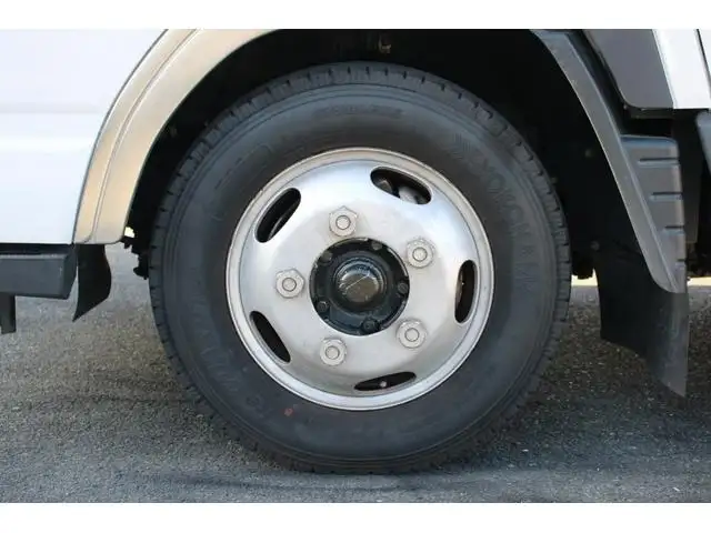 三菱 キャンター 小型 平ボディ Wキャブ パワーゲートの中古トラック画像6